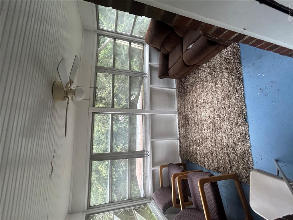 25 Redwood Property Photo 4