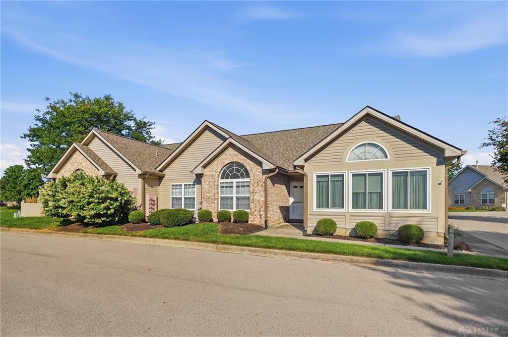 3021 Willow Run Property Photo 1