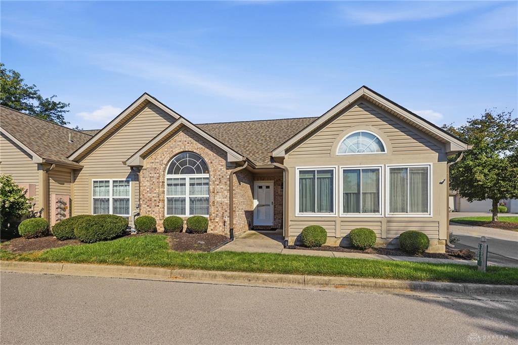 3021 Willow Run Property Photo 3