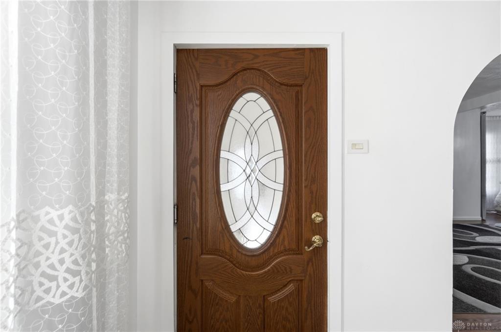 40 S Torrence Property Photo 7