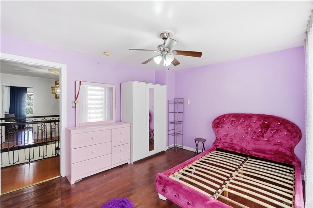40 S Torrence Property Photo 51