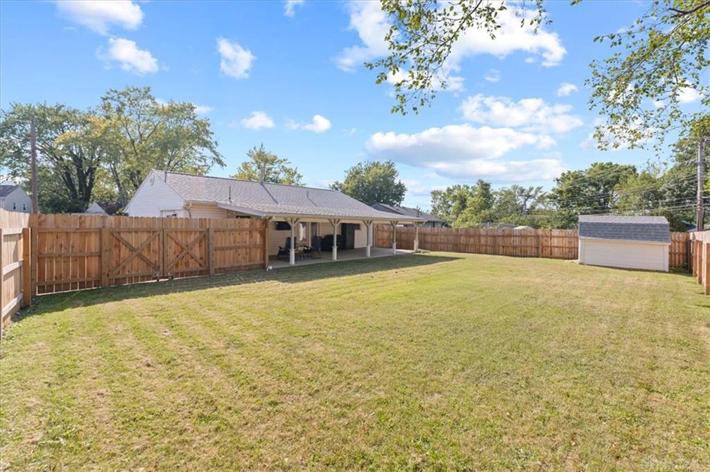 125 E Doris Property Photo 36