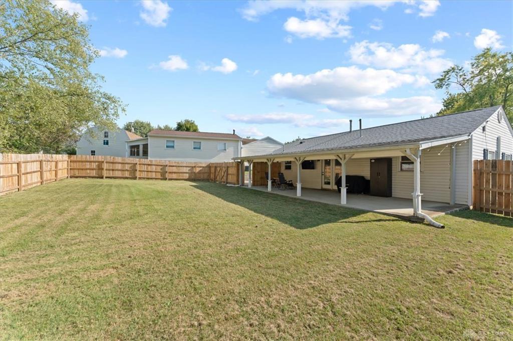 125 E Doris Property Photo 38
