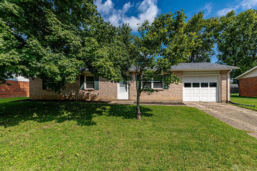 400 Willow Property Photo 24