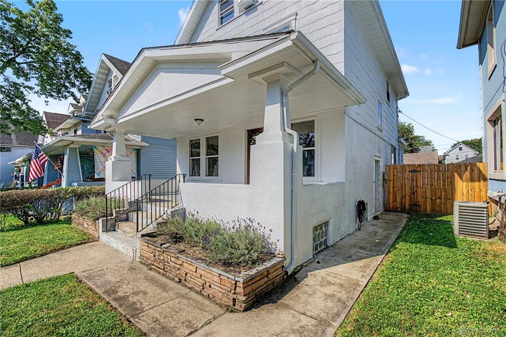 45 Edgar Property Photo 4