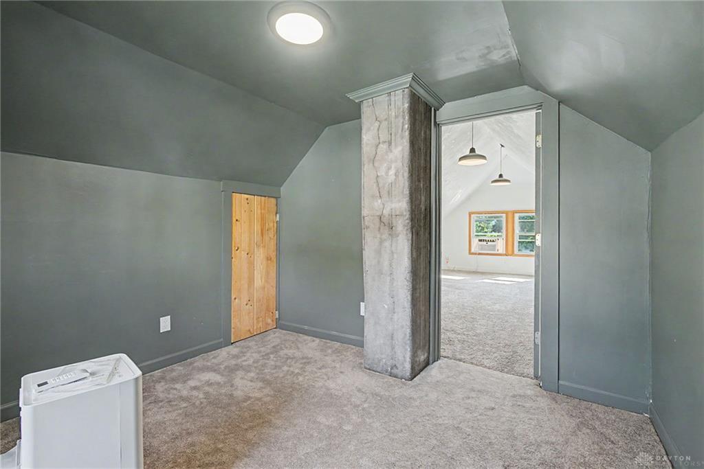 45 Edgar Property Photo 41