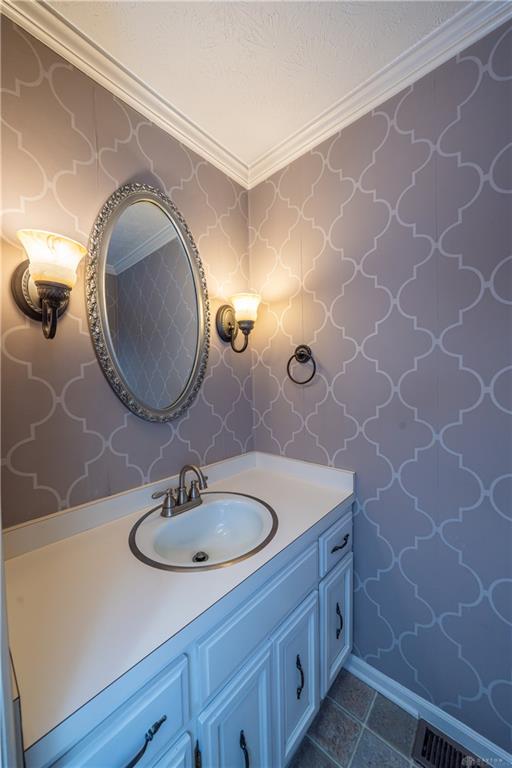 5845 Overbrooke Property Photo 32