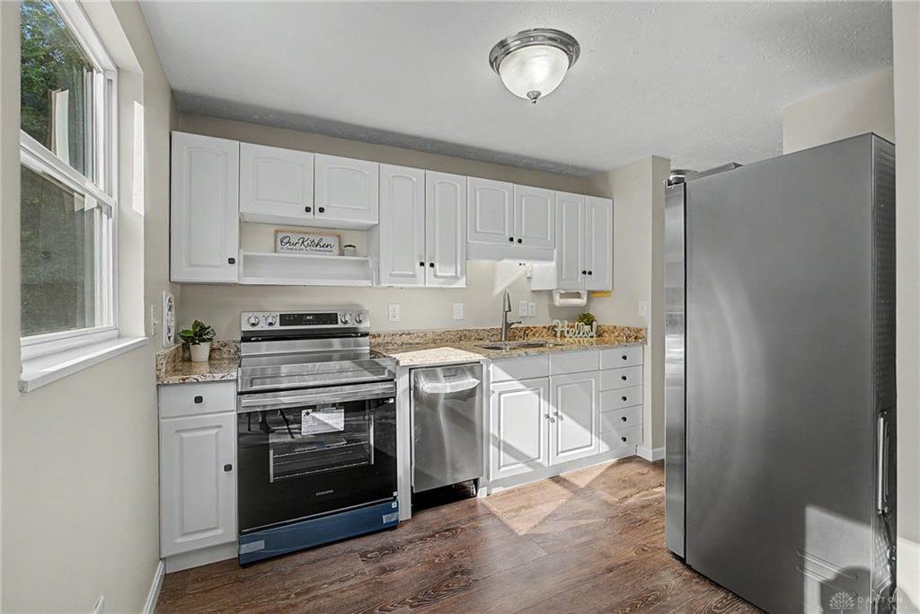 2933 Greenbrook Property Photo 16