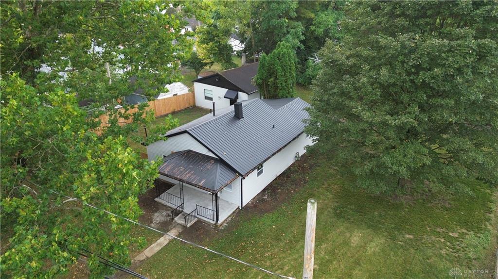 1015 Hillcrest Property Photo 1