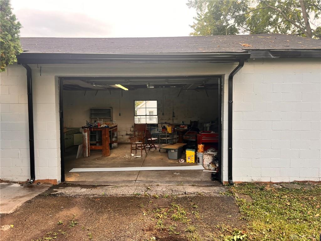 1015 Hillcrest Property Photo 24
