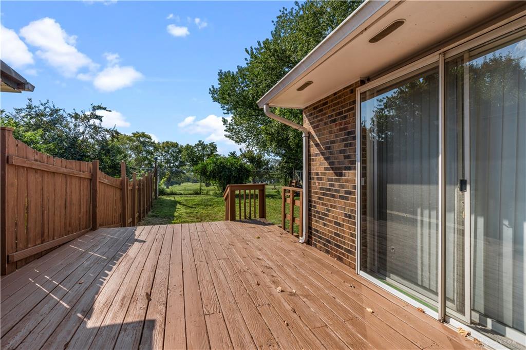 27 Highridge Property Photo 17