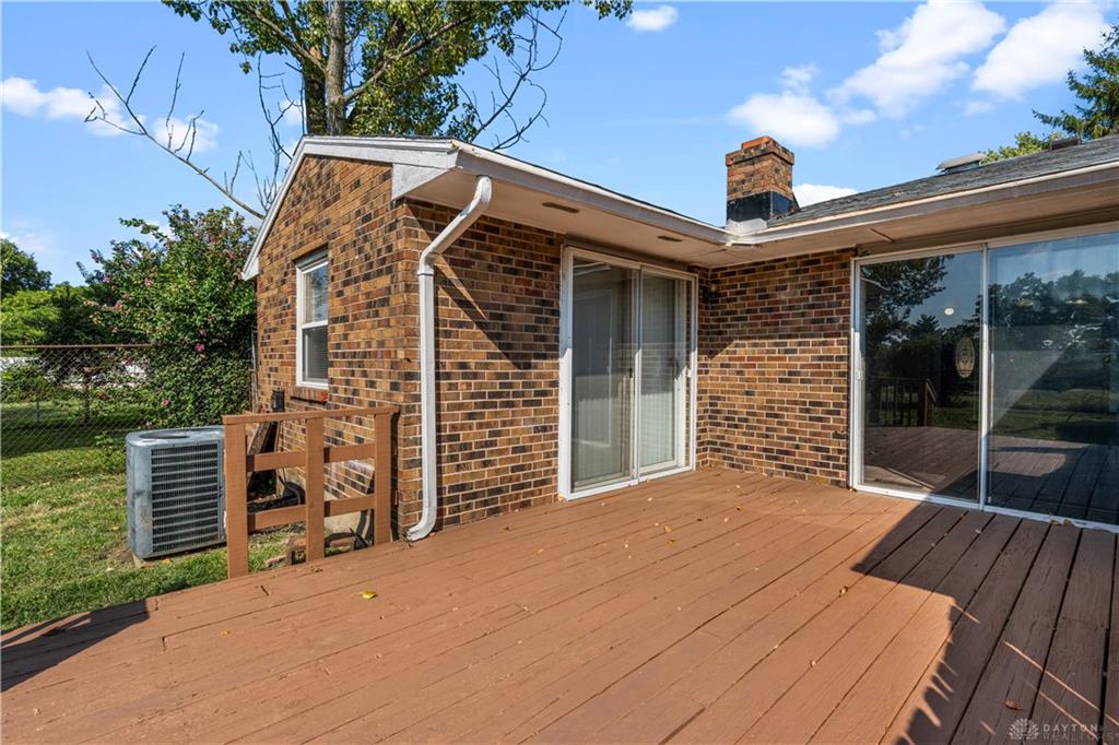 27 Highridge Property Photo 18