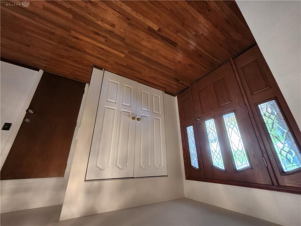 5512 Olive Tree Property Photo 4