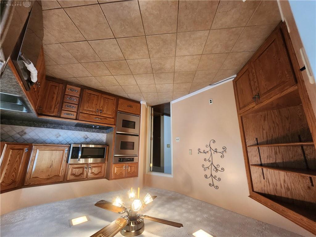 5512 Olive Tree Property Photo 9
