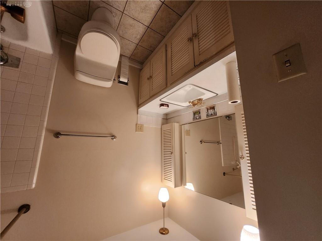 5512 Olive Tree Property Photo 18