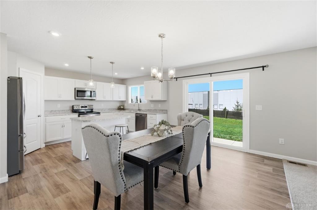 595 Brassie Property Photo 16