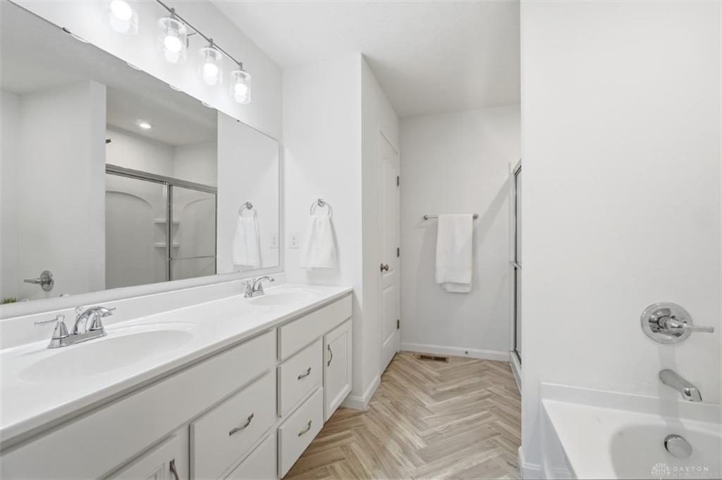 595 Brassie Property Photo 30