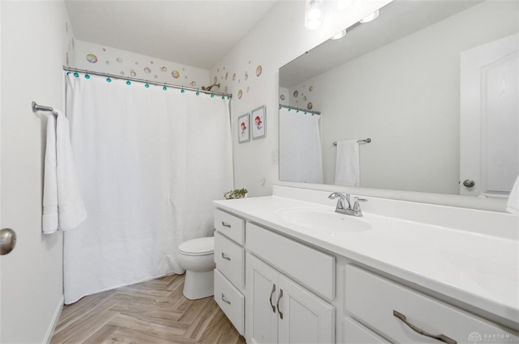 595 Brassie Property Photo 37