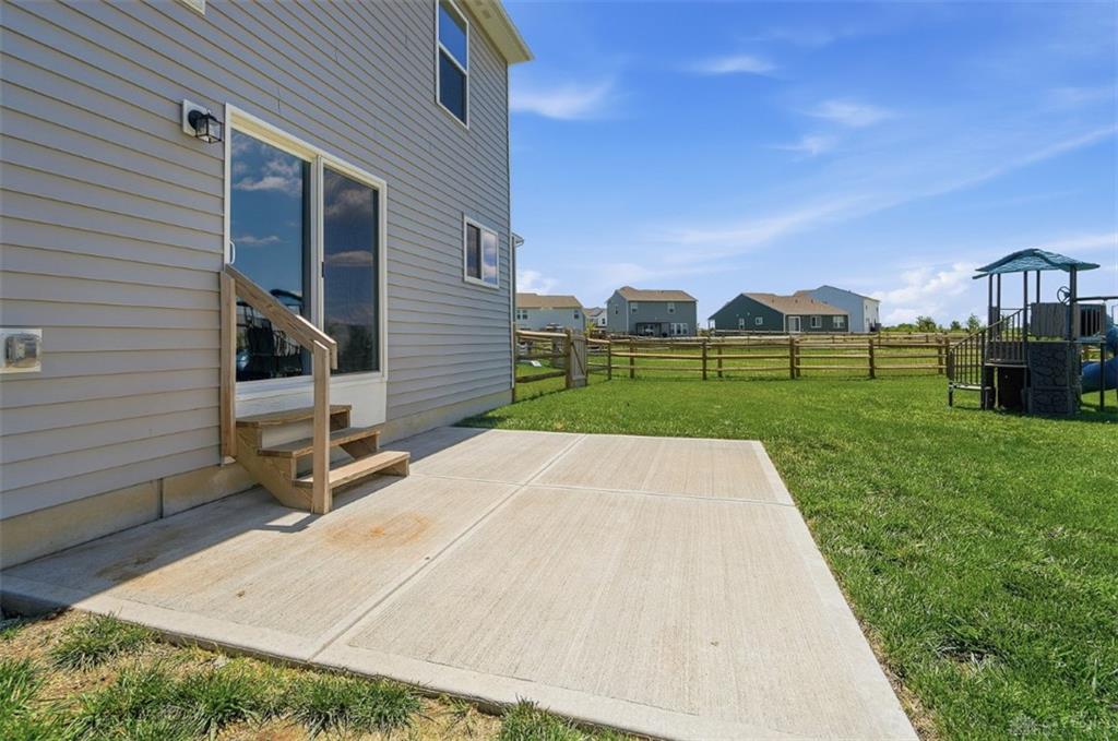 595 Brassie Property Photo 43