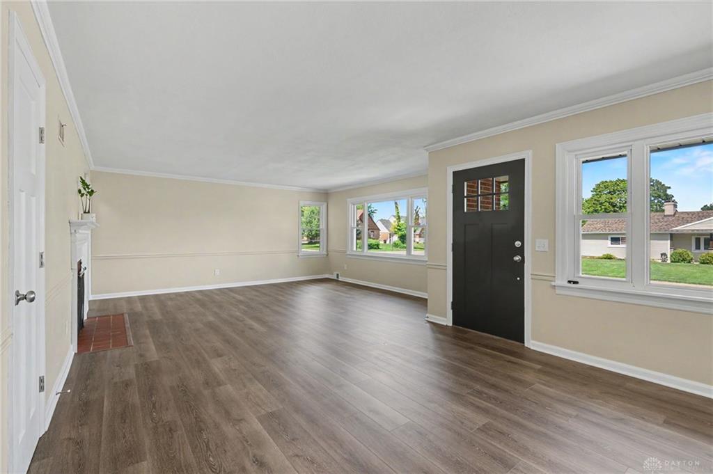 600 Cushing Property Photo 12