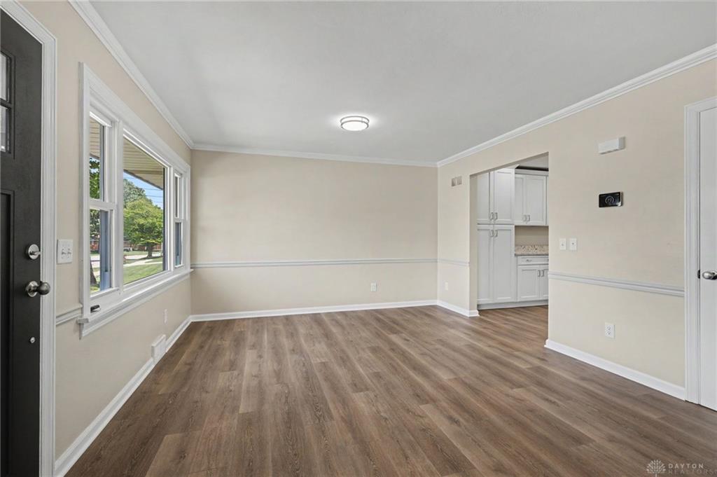 600 Cushing Property Photo 16