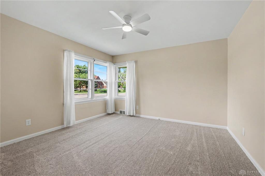 600 Cushing Property Photo 19