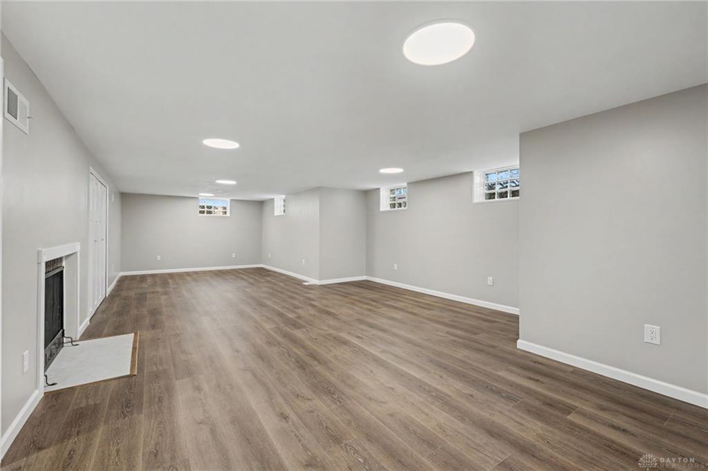 600 Cushing Property Photo 25
