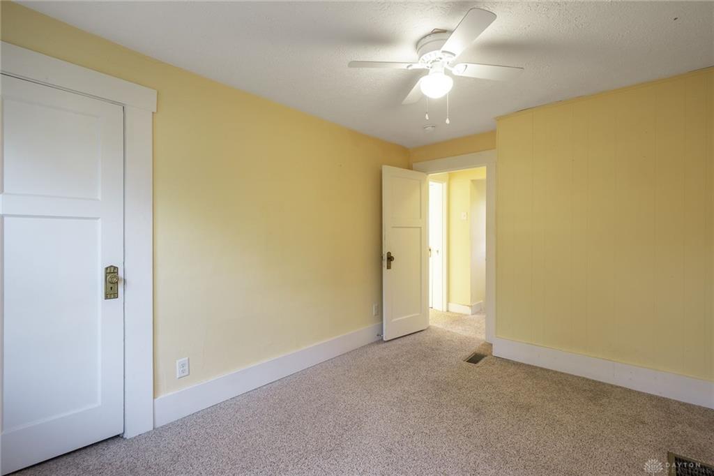 405 Elverne Property Photo 17