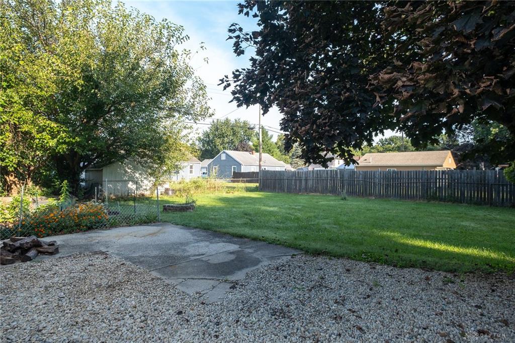 405 Elverne Property Photo 24