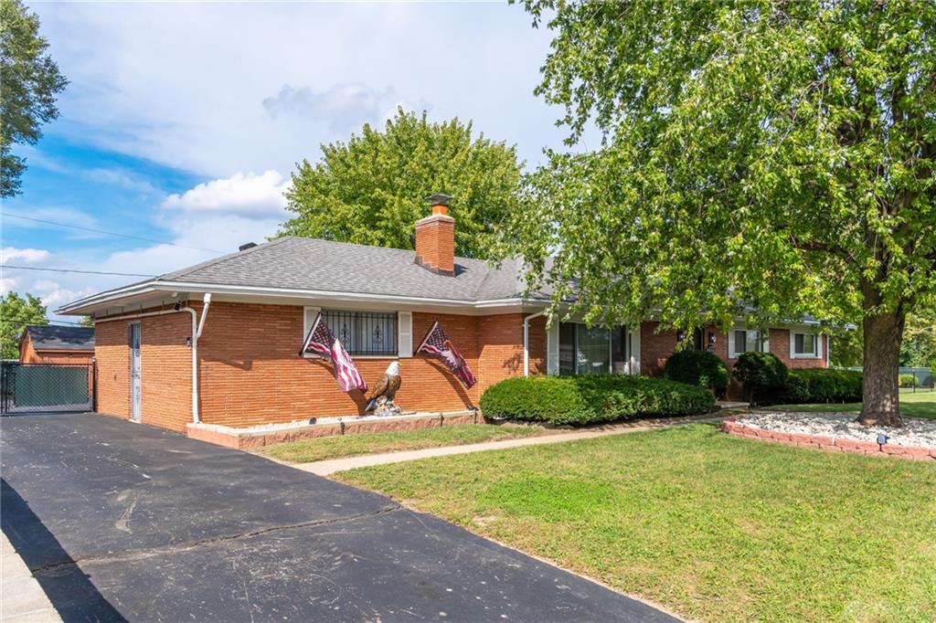 3313 Lakeview Property Photo 1