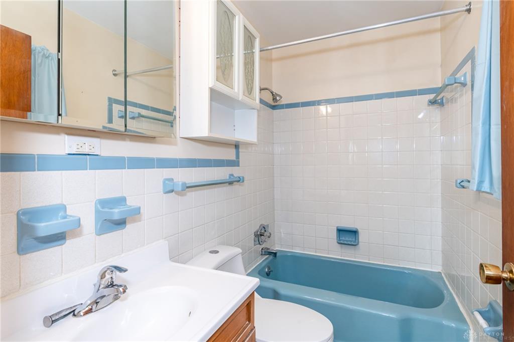 3313 Lakeview Property Photo 21