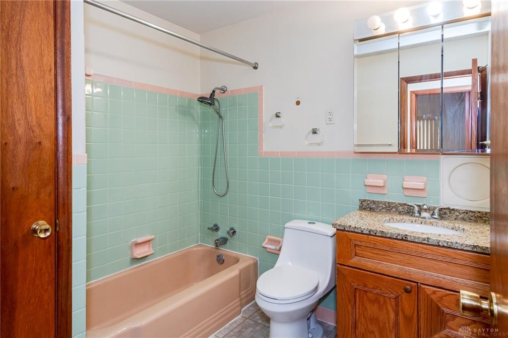 3313 Lakeview Property Photo 28
