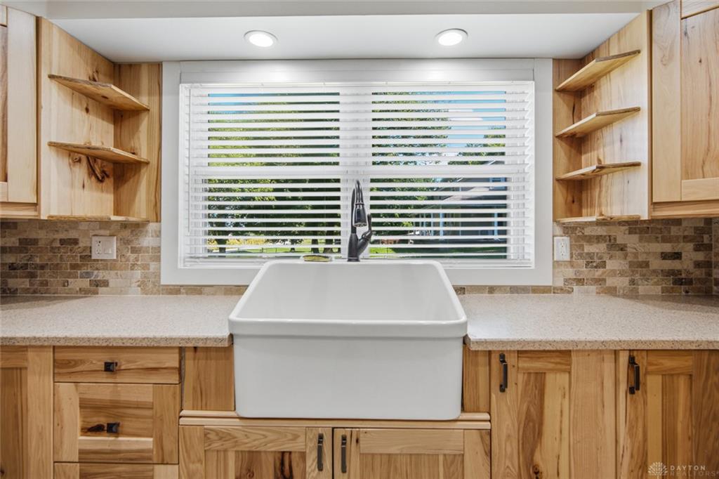 10526 Mudlick Property Photo 14