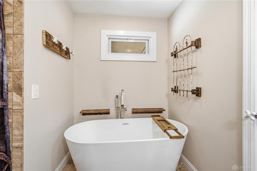 10526 Mudlick Property Photo 23