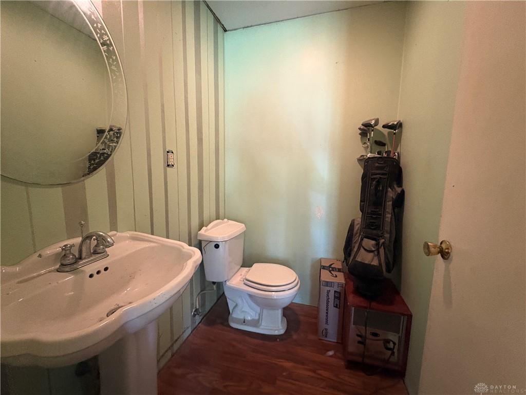 416 E Spring Property Photo 6