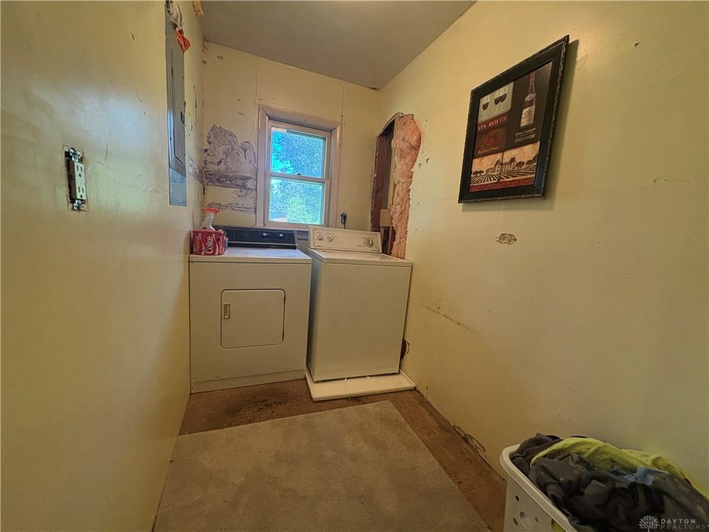 416 E Spring Property Photo 7