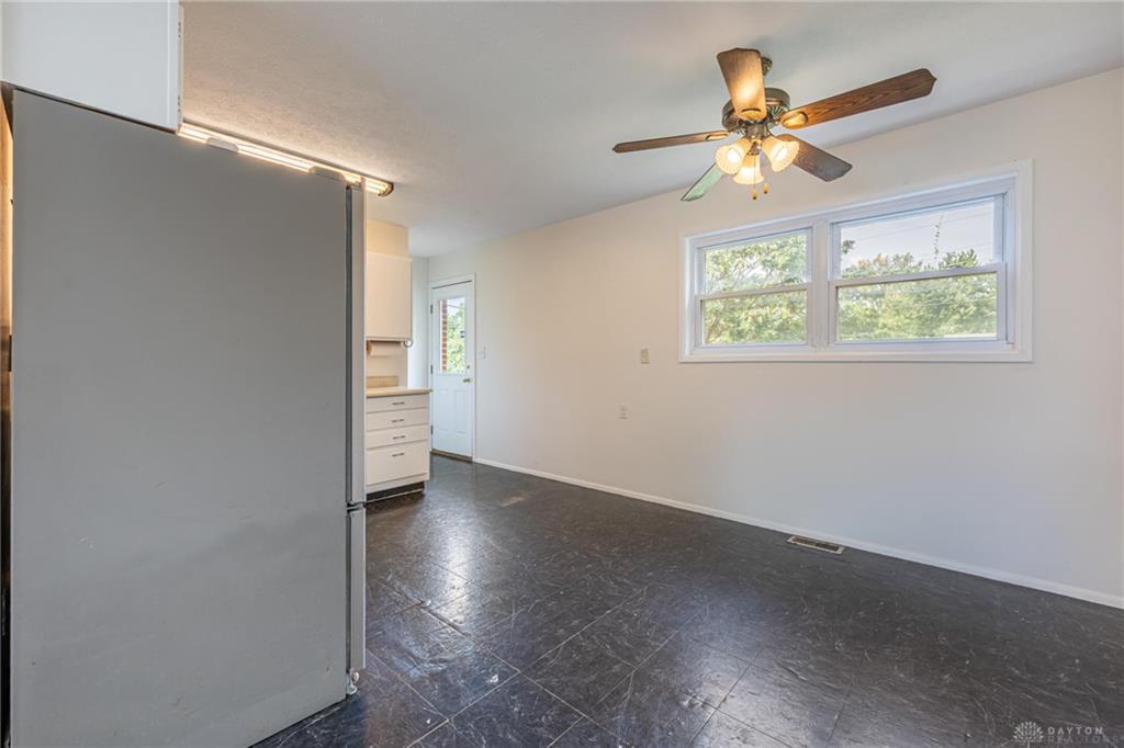 69 Blossom Property Photo 7