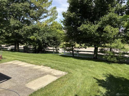 2562 King Arthur Property Photo 32