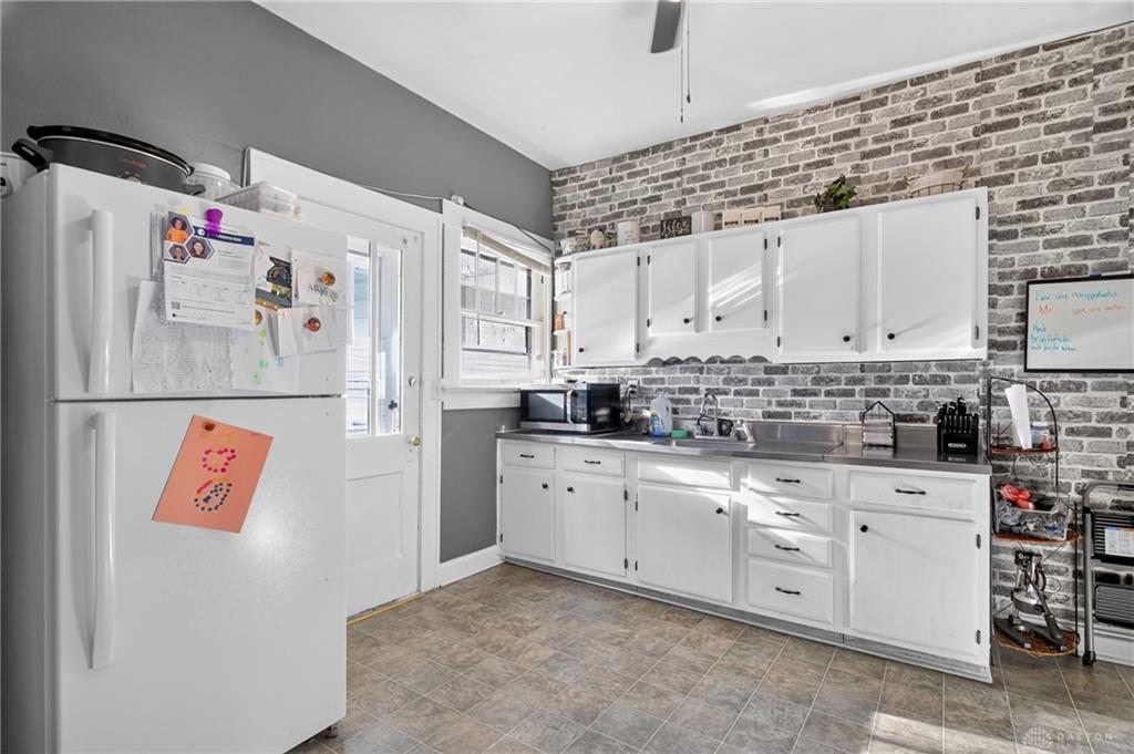 861 S Miami Property Photo 5