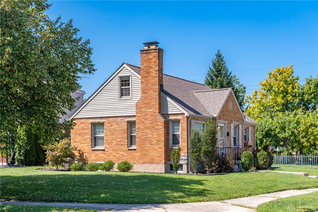 1014 Gainsborough Property Photo 2