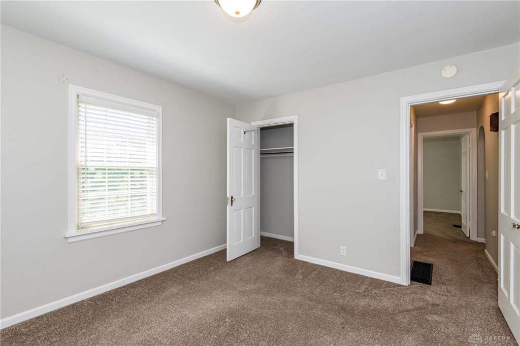 1014 Gainsborough Property Photo 7