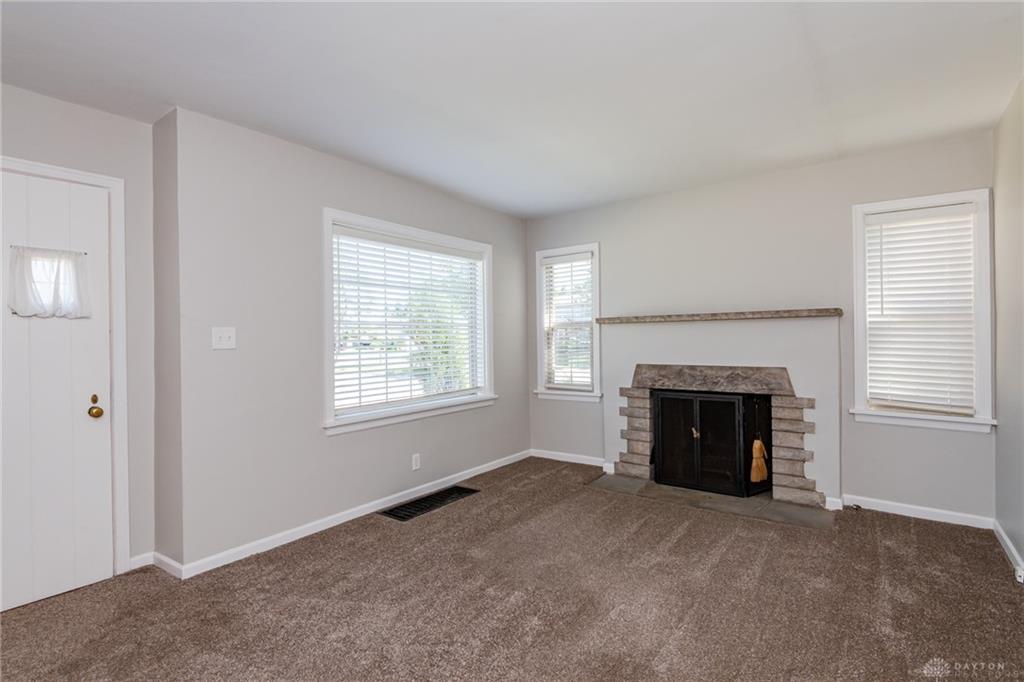 1014 Gainsborough Property Photo 9