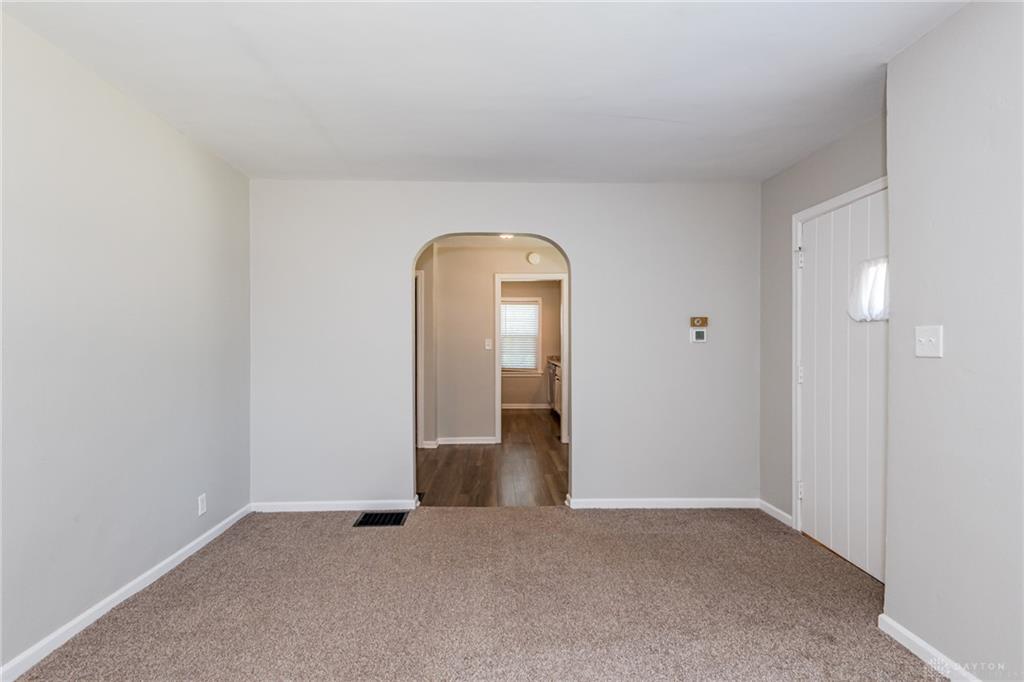 1014 Gainsborough Property Photo 10