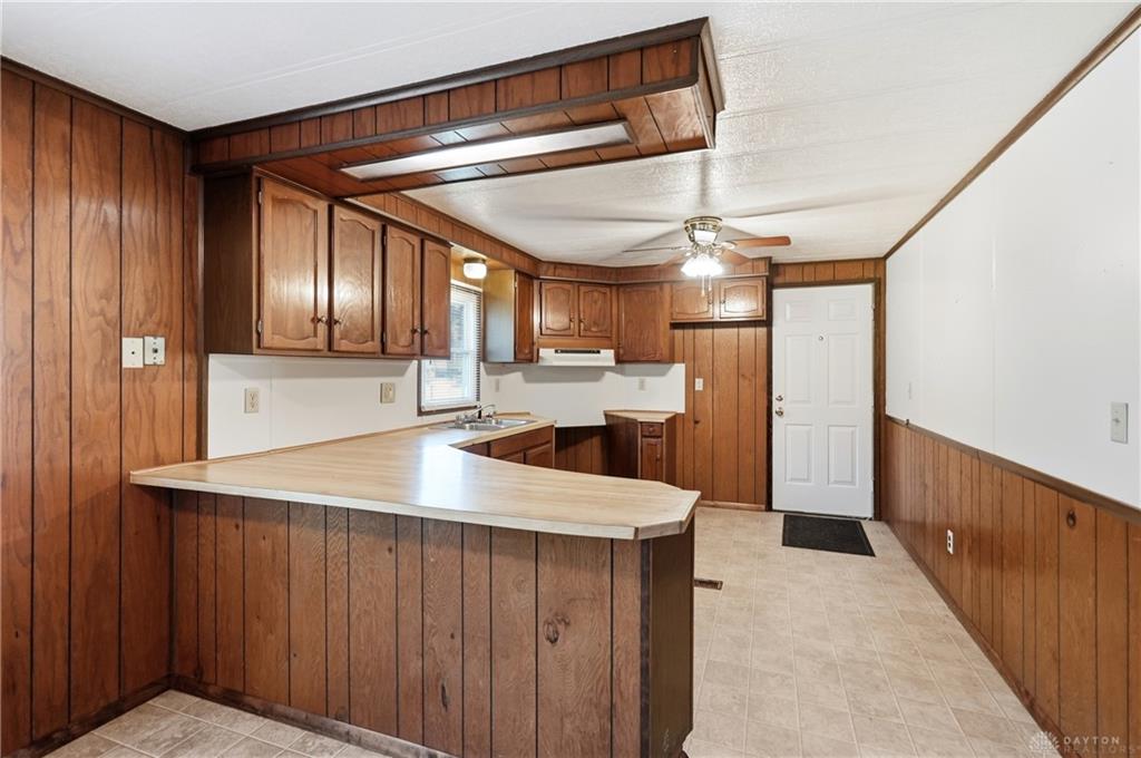 4748 Walker Property Photo 10