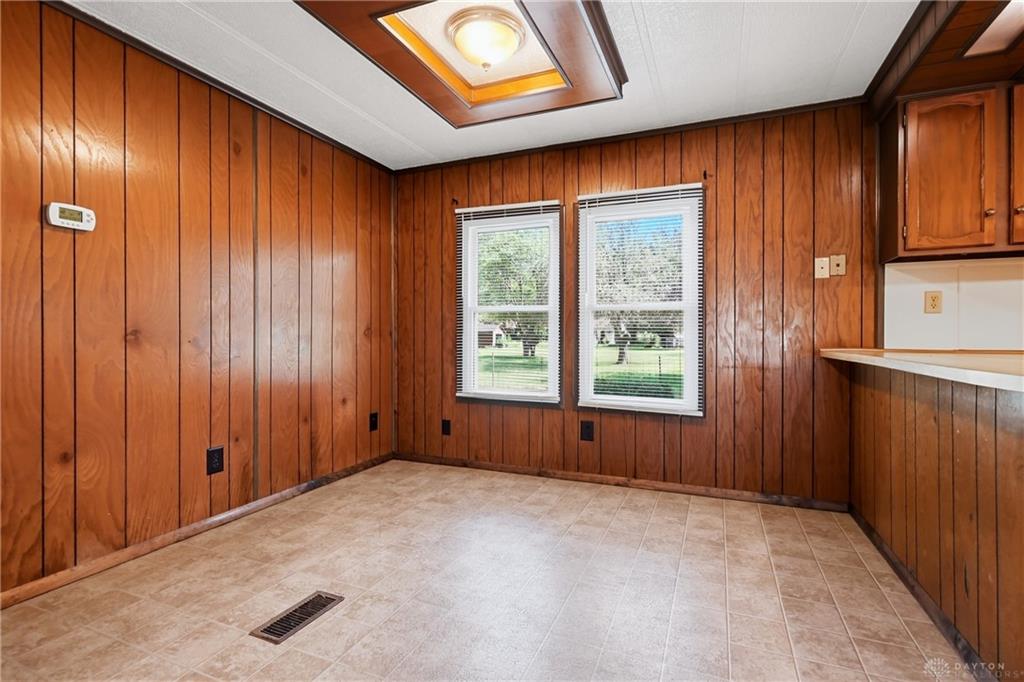 4748 Walker Property Photo 14
