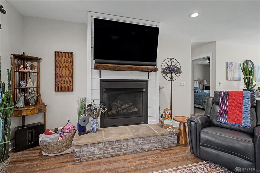 511 Colony Property Photo 14
