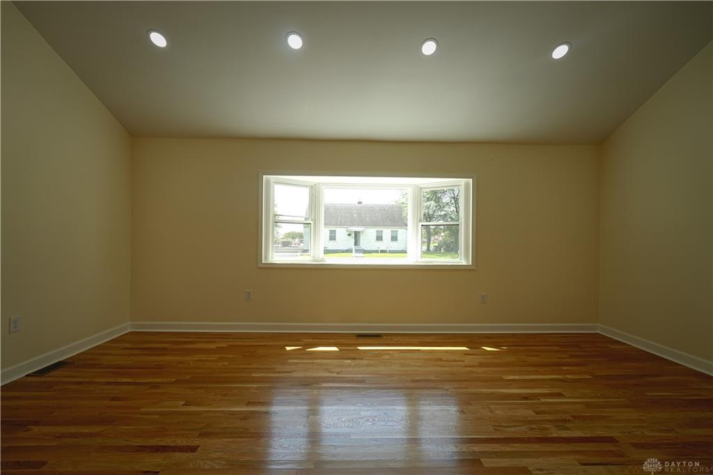 2525 Jerome Property Photo 4