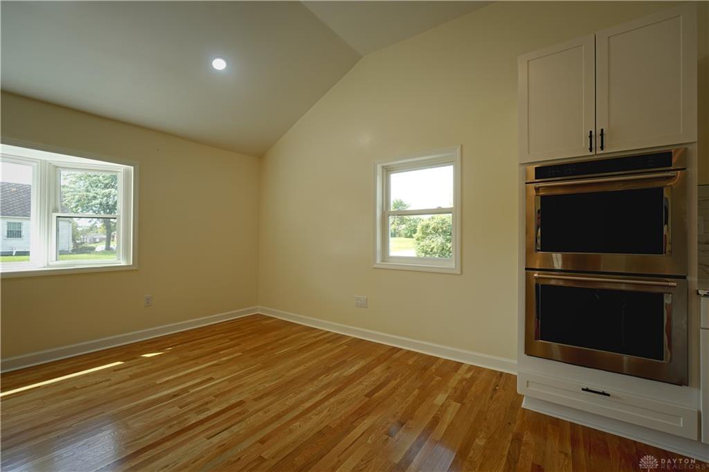2525 Jerome Property Photo 5