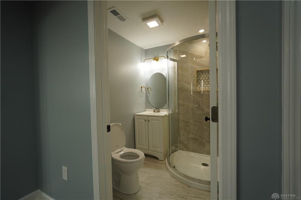 2525 Jerome Property Photo 13