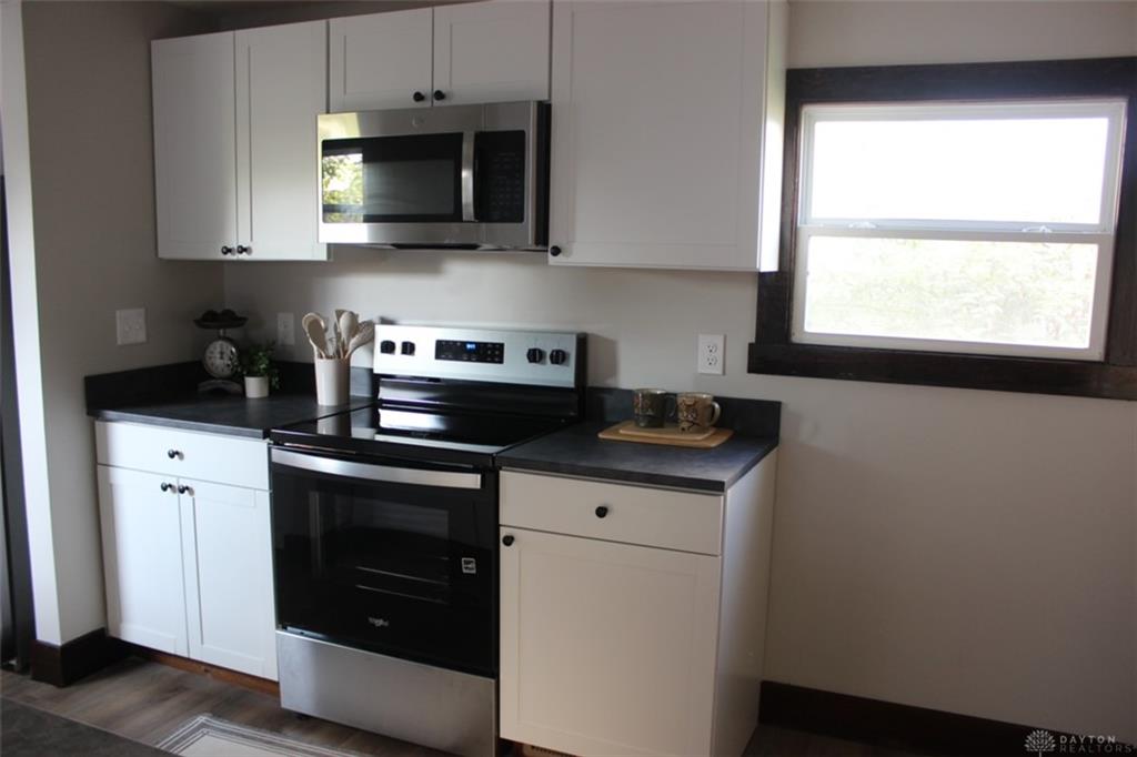 130 Knecht Property Photo 7